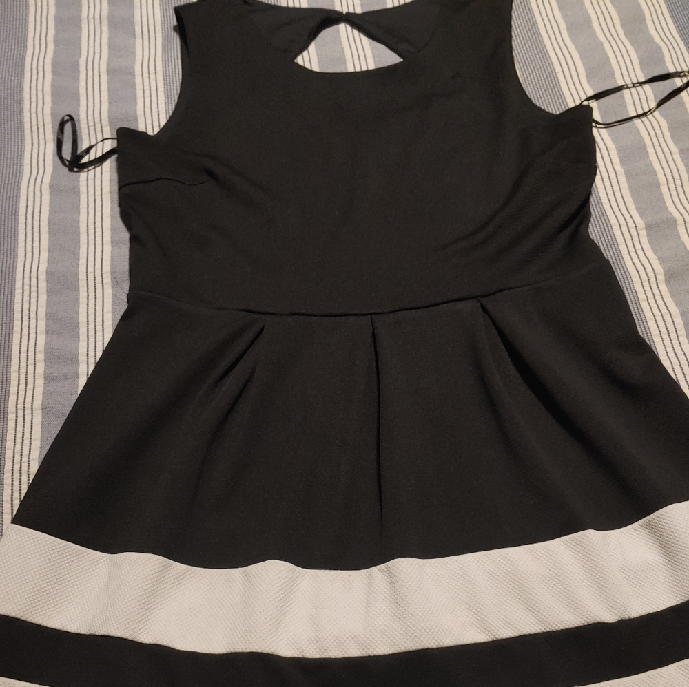 Ladies dress